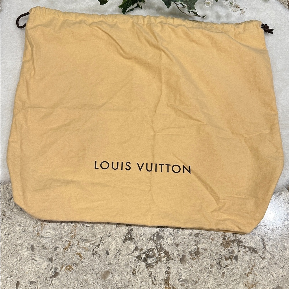 Louis Vuitton dust bag